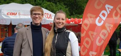 mit Kristina Wagner, integrationspolitische Sprecherin der CDU-Fraktion in der BVV Charlottenburg-Wilmersdorf, am CDA-Stand bei der Kundgebung des DGB mit Kinderfest am Brandenburger Tor am 1. Mai 2019