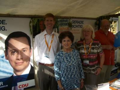 CDU Pr�sent beim 24. Wein- und Winzerfest in der Lichtenrader Bahnhofstr. am 11.09.2011
