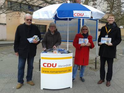 Stra�enaktion in Marienfelde am 13.4.15