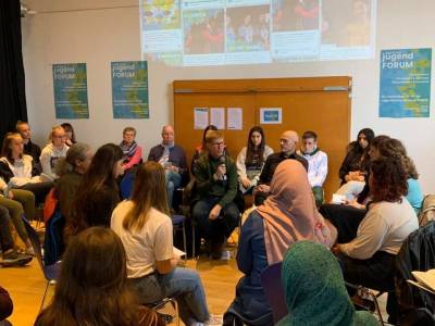 Tolle Gesprche und Diskussionen beim Berliner jugendFORUM