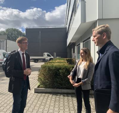 Gesprch mit dem Vorstandsvorsitzenden der Frbel-Gruppe.