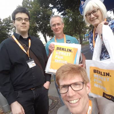 voller Einsatz auf der Strae in Mariendorf