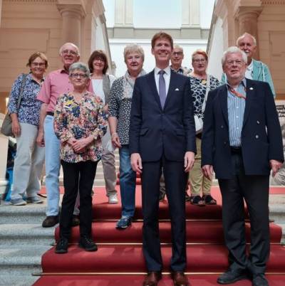 Vor 2 1/2 Jahren war es geplant, wurde wegen Corona verschoben und nun war es endlich so weit: Die Kolpingsfamilie Marienfelde im Abgeordnetenhaus von Berlin. Nach einem kurzen politischen Gedankenaustausch ging es gemeinsam zur kumenischen Andacht.
(08.09.22)