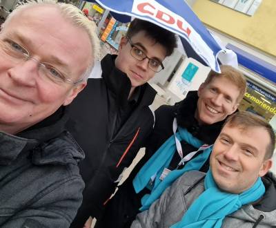 Guter Wochenauftakt am Stand der CDU Berlin
 bei kaltem Wind und vielen guten Gesprchen...