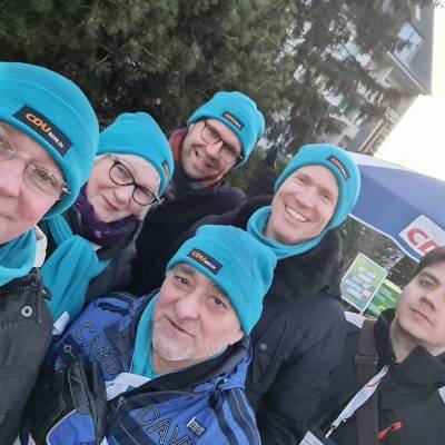 Der Tag (09. Februar 2023) ging frh und gut los am Stand der CDU-Berlin am U-Bahnhof Alt-Mariendorf: Untersttzung von Daniel Dittmar, dem Vorsitzenden der CDU-Fraktion Tempelhof-Schneberg - das war groe Klasse! 