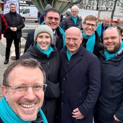 Mit guter Stimmung und treffenden Worten von Carsten Linnemann haben wir am 8. Februar 2024 dazu aufgerufen, am Sonntag ein Zeichen gegen die Bundesregierung aus SPD, Gr�nen und FDP zu setzen. Zweitstimme CDU; Erststimme Jan-Marco Luczak.