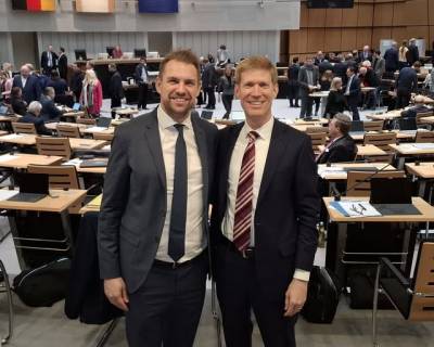 Wichtigster Tagesordnungspunkt heute im Abgeordnetenhaus: Der 30. Ttigkeitsbericht des Berliner Beauftragten zur Aufarbeitung der SED-Diktatur.