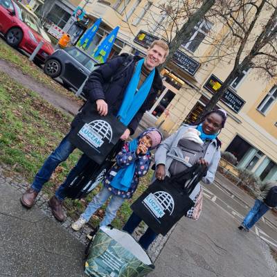 Man merkt ganz deutlich, dass die Menschen wissen, dass Wahlkampf ist und sich gerne mit uns austauschen.